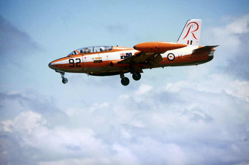 Aermacchi MB-326 - Aermacchi MB.326 Advanced Jet Trainer / Light Attack Aircraft