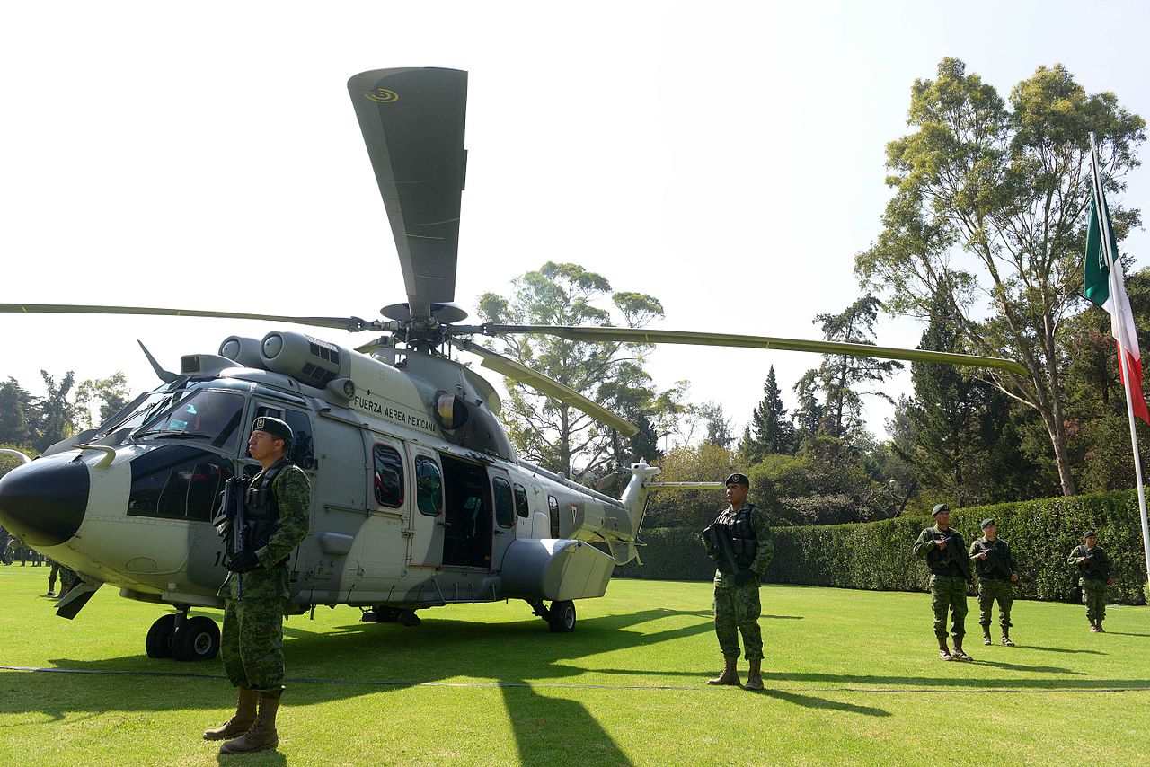 Aérospatiale AS332 Super Puma - Aérospatiale AS332 Super Puma