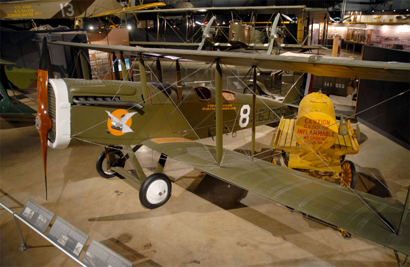 Airco DH.4 - AirCo DH.4 Light Day Bomber Biplane Aircraft