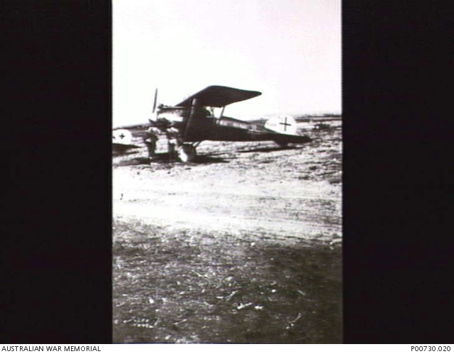 Albatros D.III - PALESTINE, C.1917. CAPTURED GERMAN ALBATROS D-III AIRCRAFT. (LENT BY