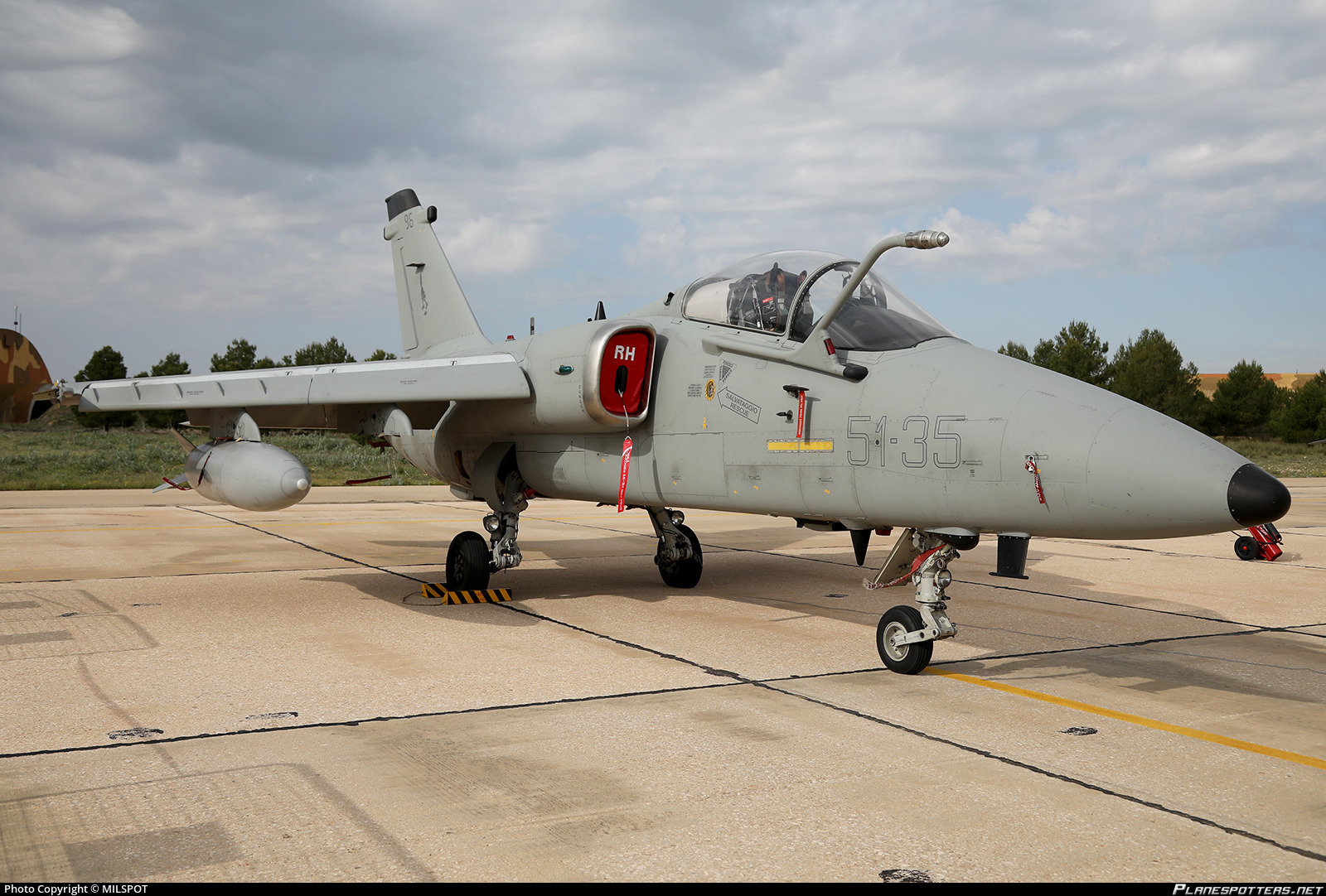AMX International AMX aircraft image 2