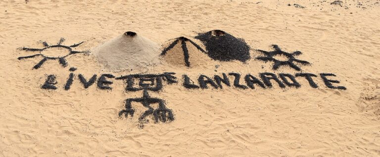 Sand sculpture - Costa teguise