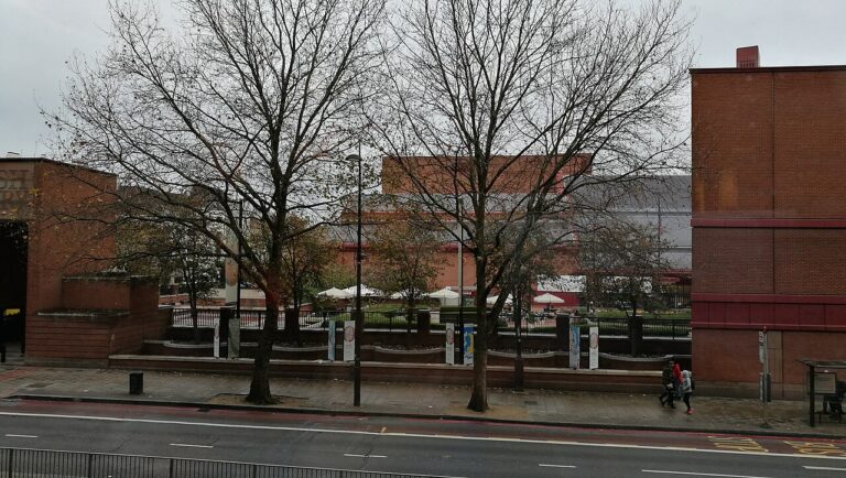 British Library - Euston Road, London seen from the Premier Inn London St Pancras ( )