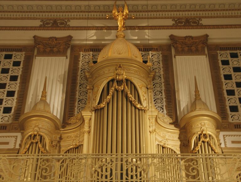 Wanamaker Grand Court Organ
