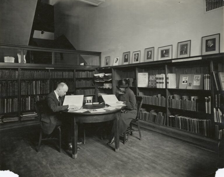 Music Library Readers NYPL b