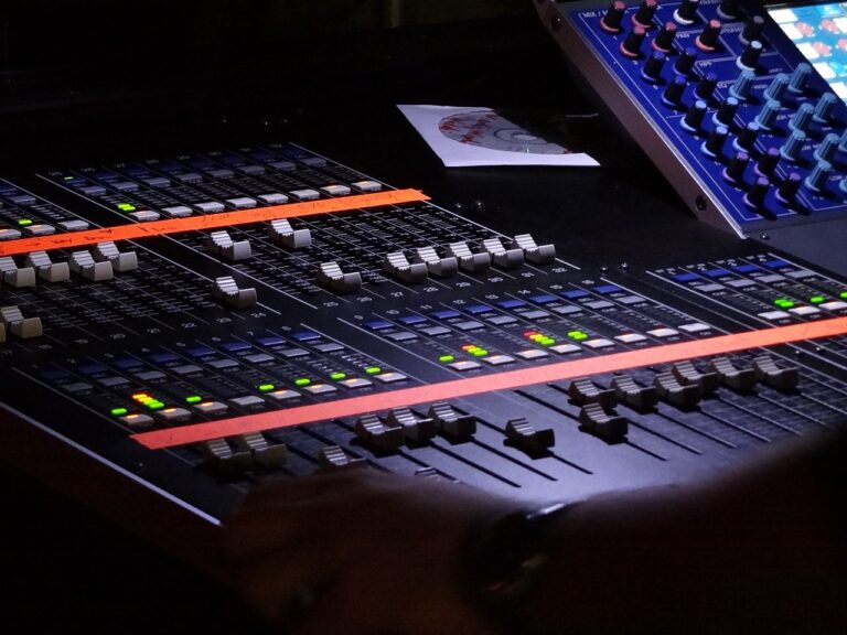 Yamaha M 7 CL digital live-sound mixing console - left half angled