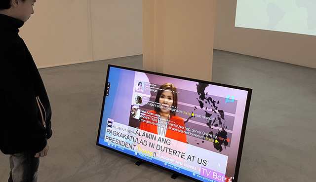TV Bot 3 0 - World News as Soon as It Happens Fotomuseum Winterthur Marc Lee