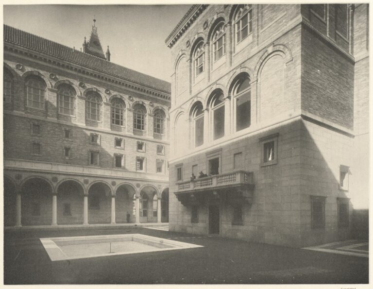 East wall of interior court showing projection and balcony