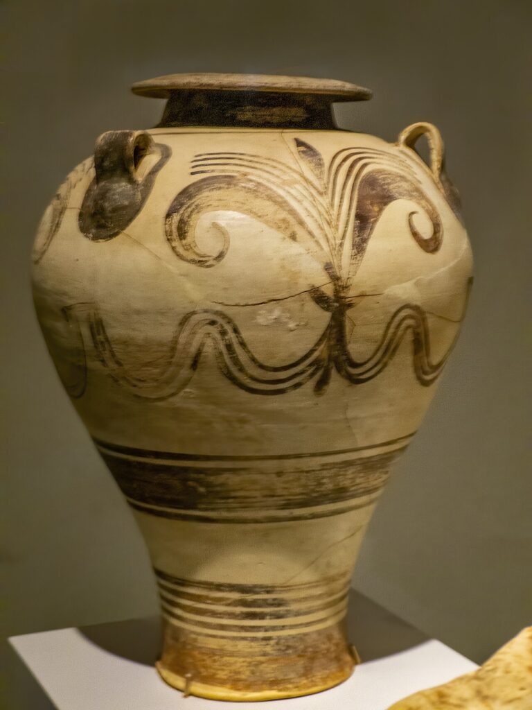 Mycenaean amphora with palm trees NAM Athens