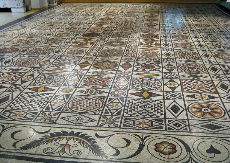 Geometric mosaic from clos Verbe-Incarn Lyon Mus Gall-Rom