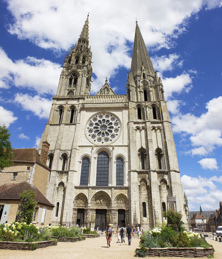 Chartres cathedral West fa ade
