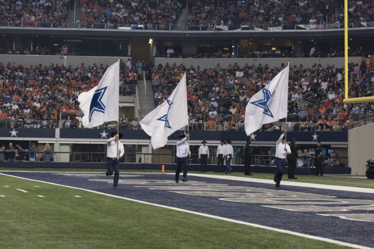 AT&T Stadium image 5