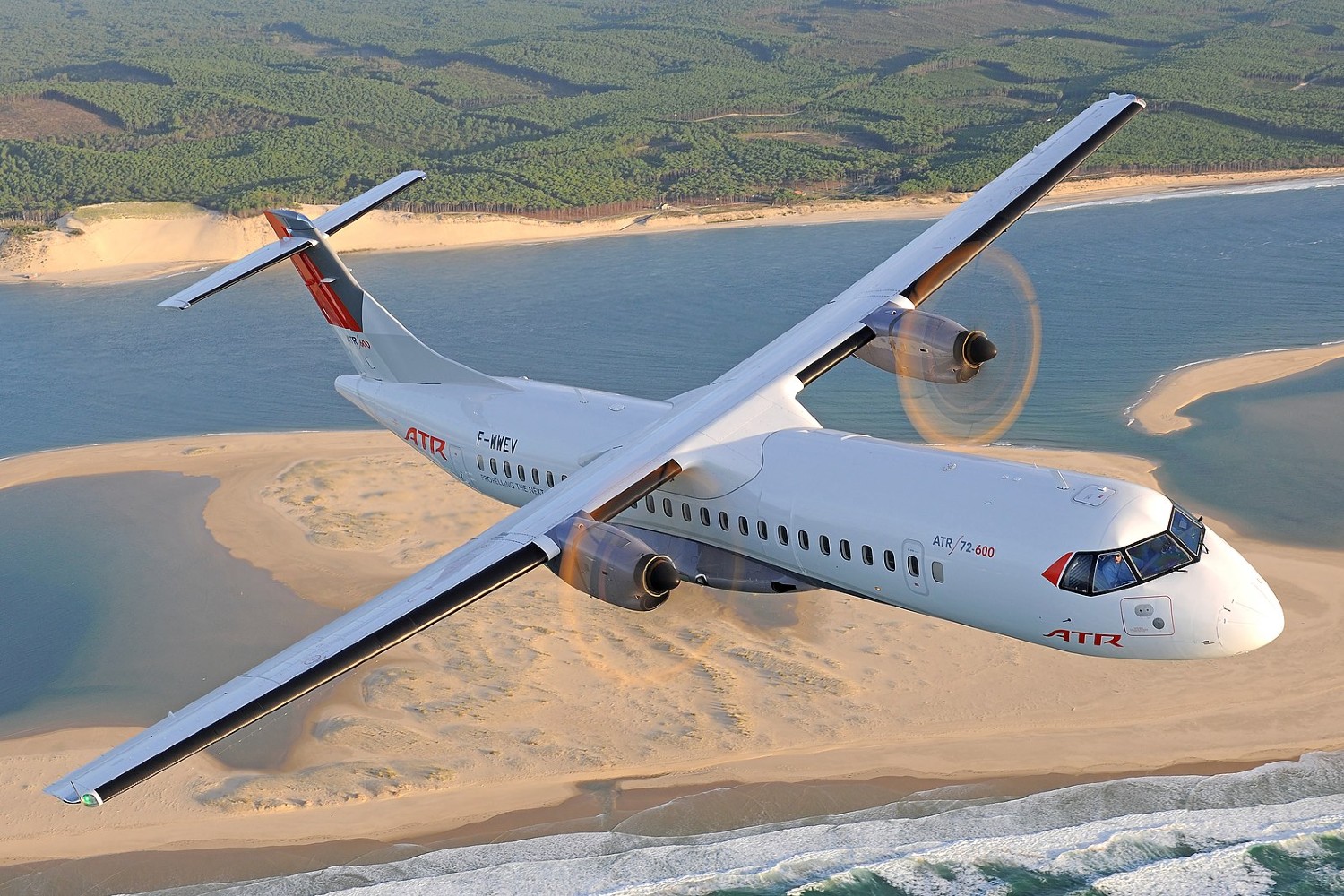 ATR 72 MP - Fiji Airways enhances connectivity with these new aircraft - The Manual