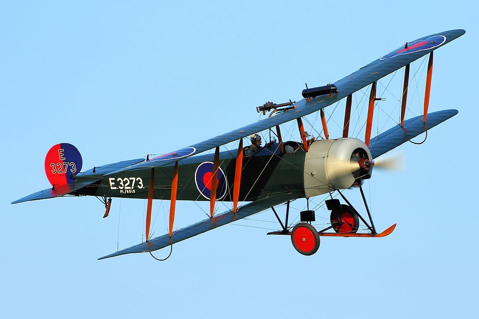 Avro 504 biplane shown in profile, an early Avro military trainer and reconnaissance aircraft from the First World War era.