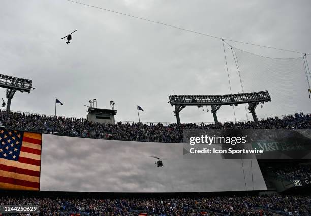 Bell UH-1 Iroquois - Bell Uh 1 Iroquois Photos and Premium High Res Pictures - Getty Images