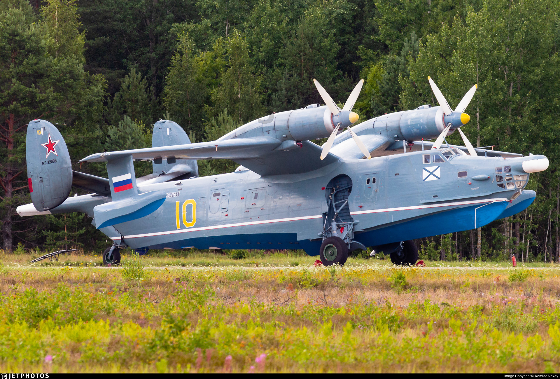 Beriev Be-12 aircraft image 1