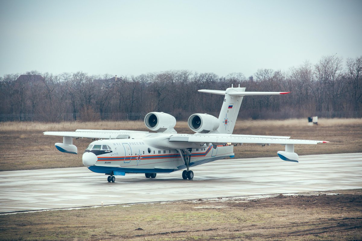 Beriev Be-200 aircraft image 4