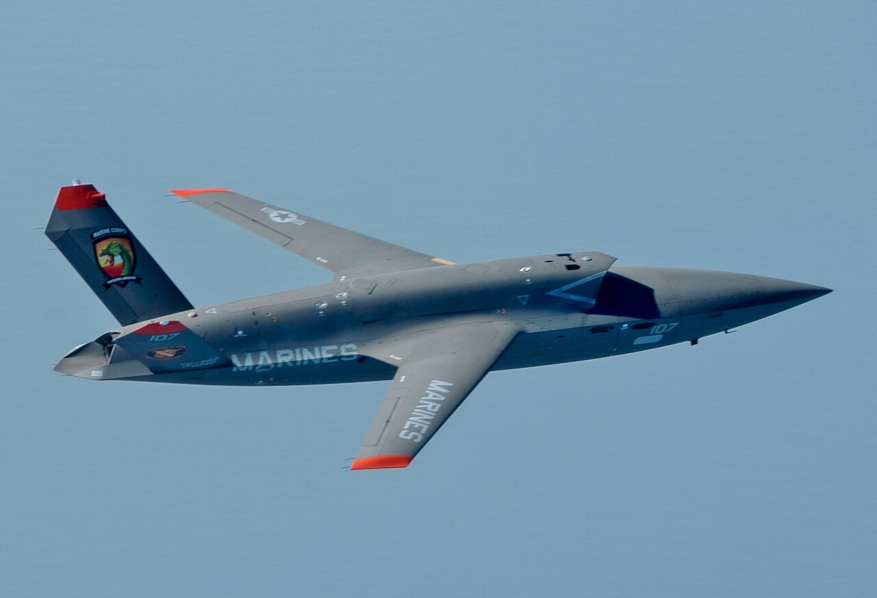 CAIG Wing Loong I - Kratos XQ-58 Valkyrie