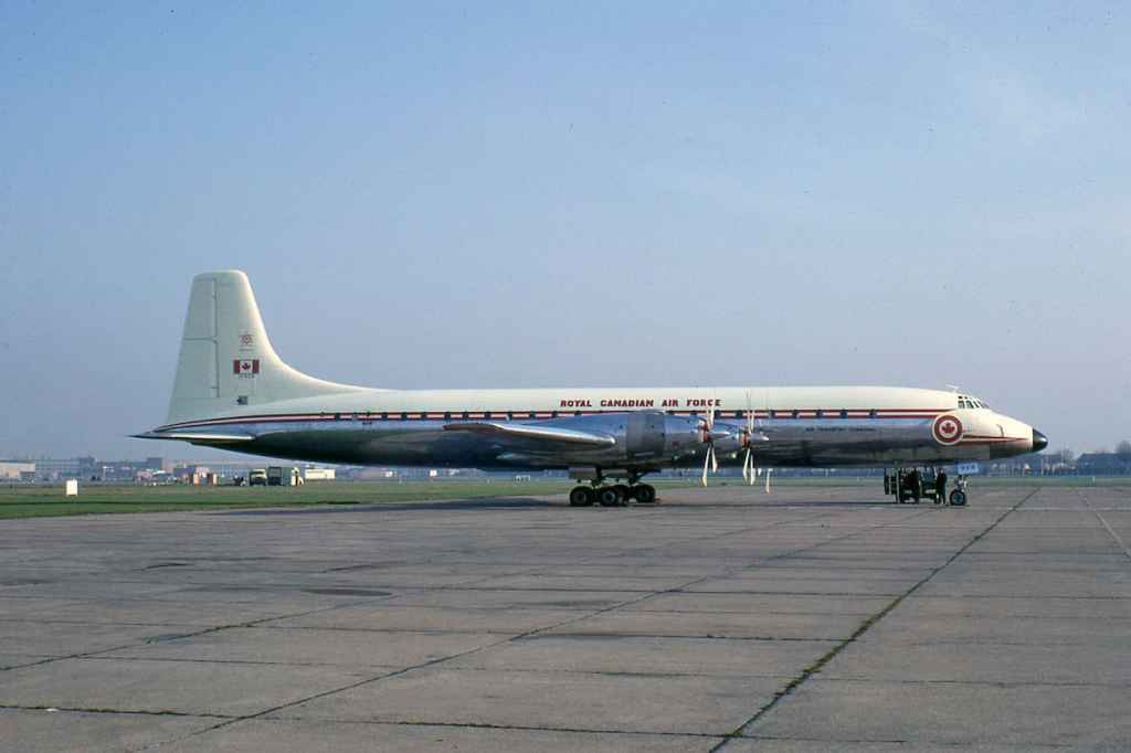 Canadair CC-106 Yukon aircraft image 5