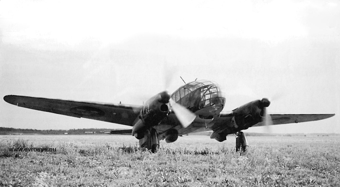 Caproni Ca.313 - B 16 - Caproni Ca 313