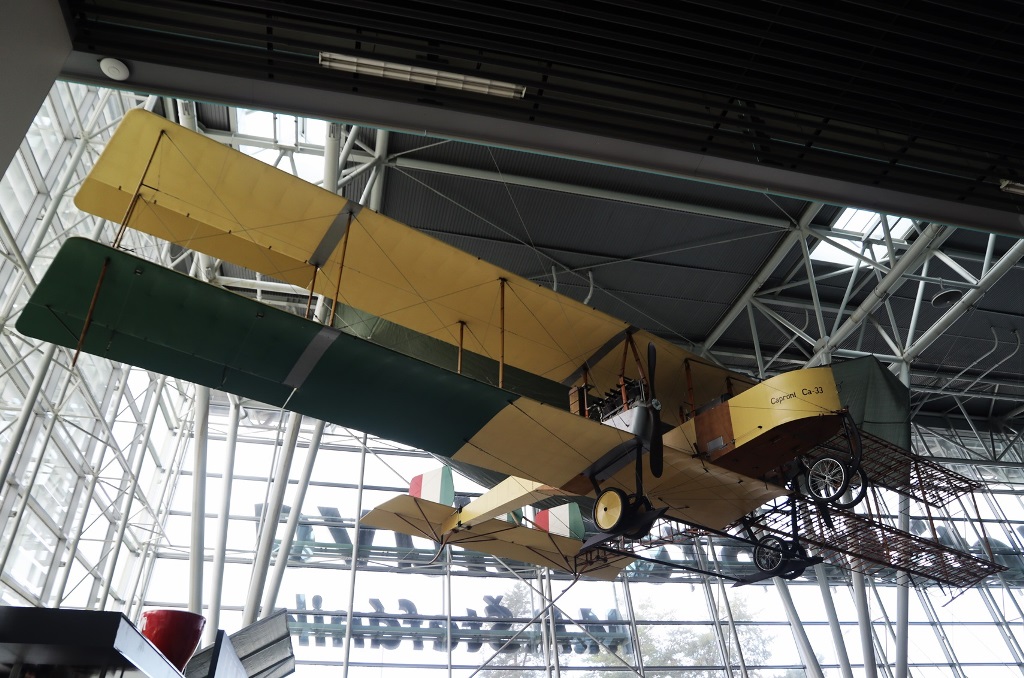 Caproni Ca.33 - El bombardero italiano Caproni Ca.33 del aeropuerto de Bratislava