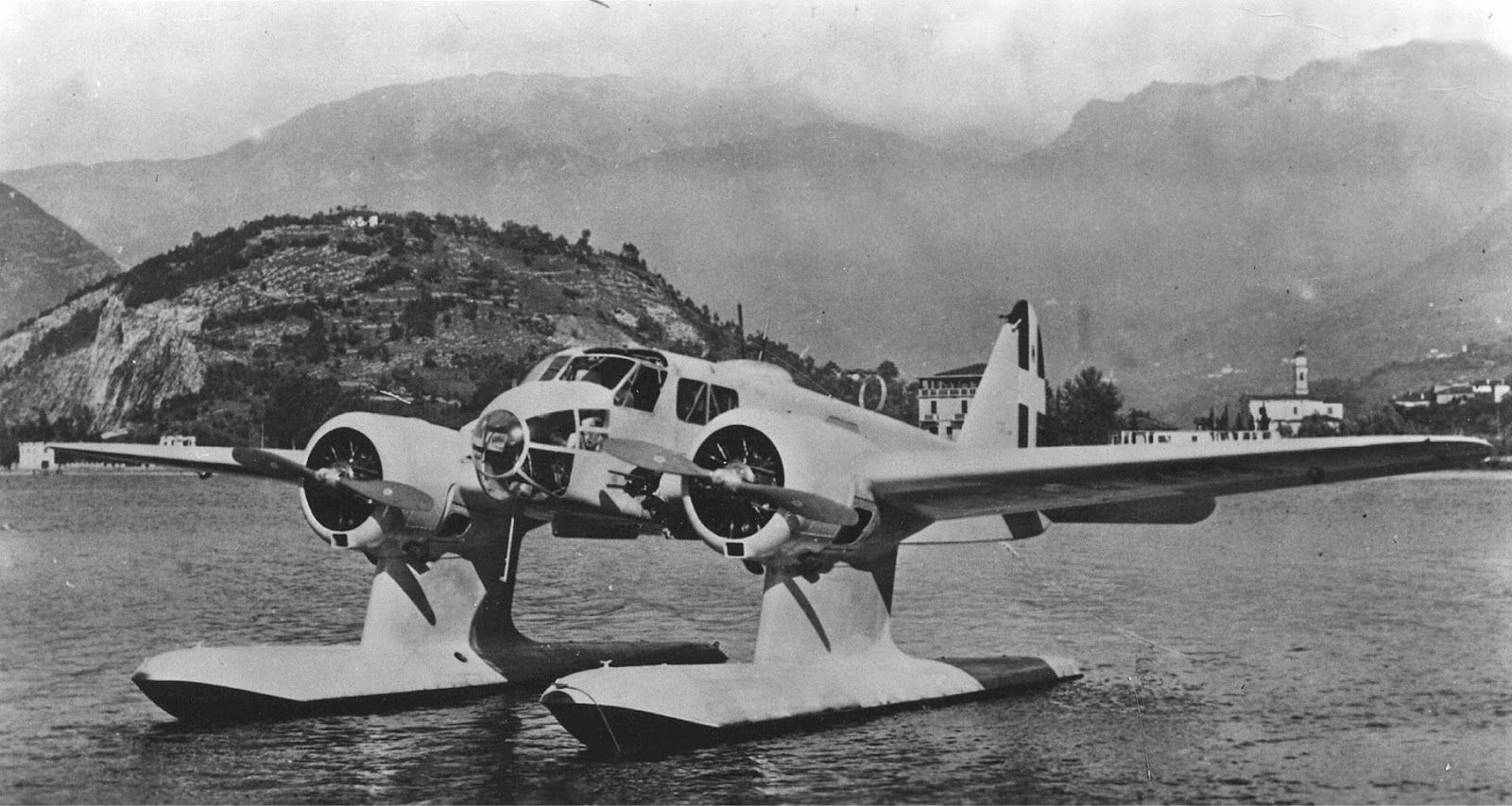 Caproni Ca.36 - Caproni CA 36 Amphibious aircraft, Wwii aircraft, Flying boat