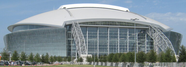 Cowboys Stadium image 3