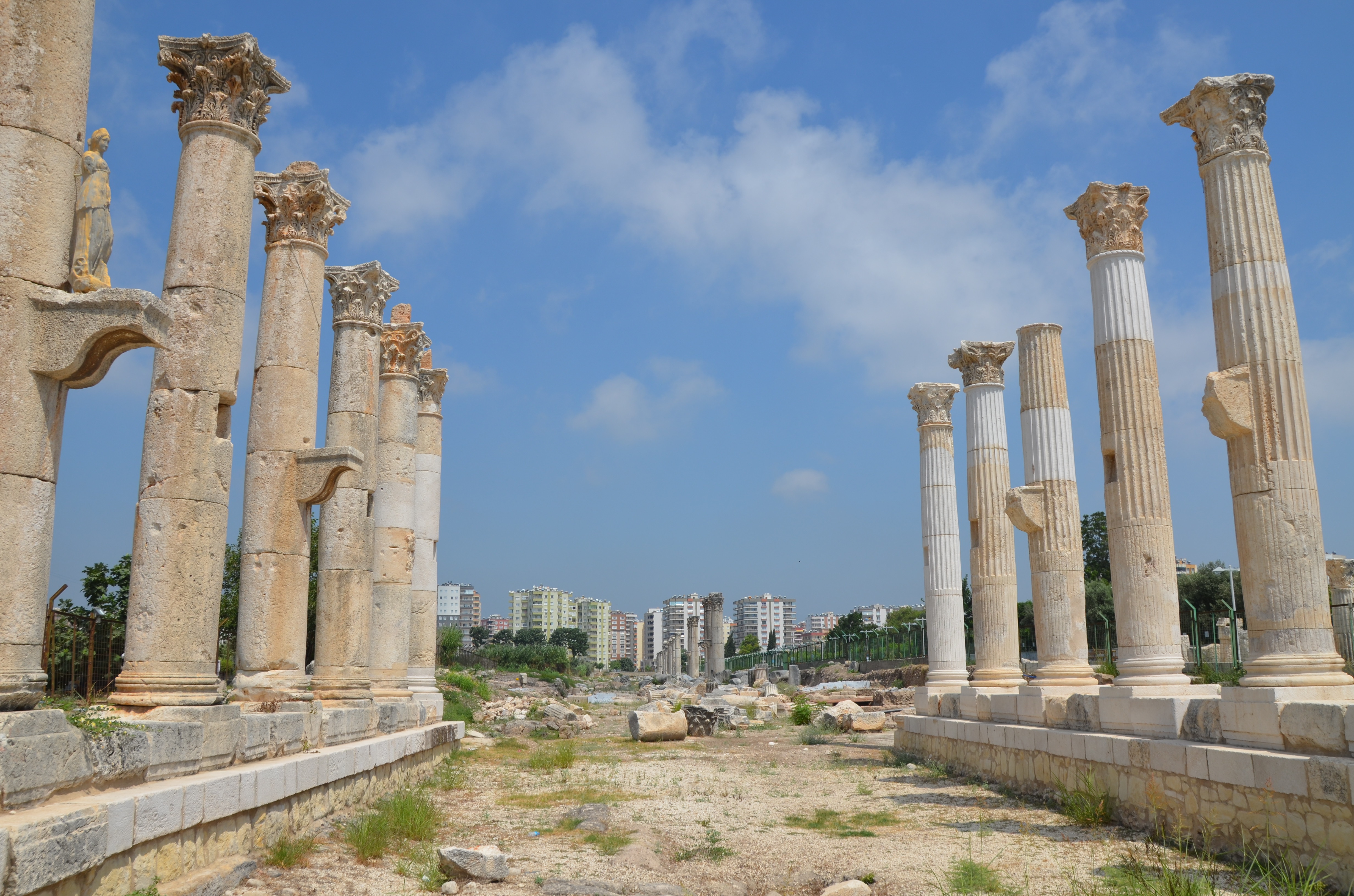 Colonnaded street at Soli Pompeiopolis