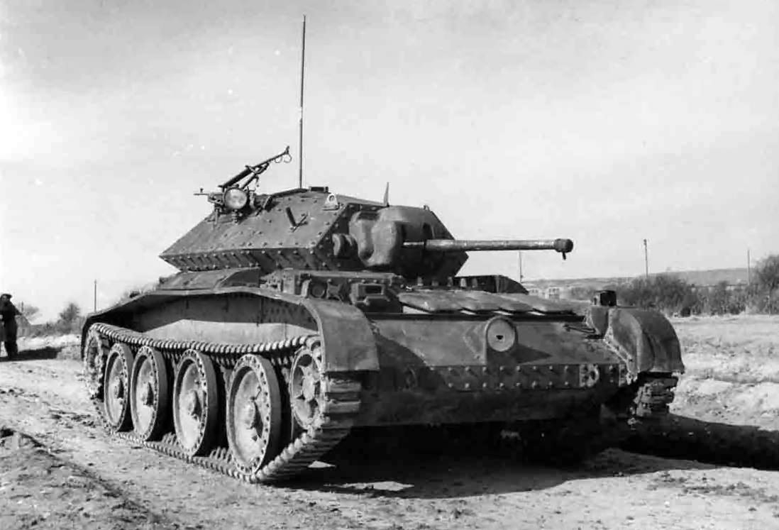 Cruiser Mk V “Covenanter” (A13 Mk III) military land vehicle image 1