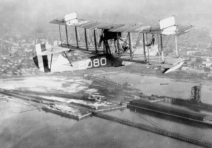 Curtiss HS-2L - https://upload.wikimedia.org/wikipedia/commons/9/9d/Curtiss HS-2L over Pensacola 1920s.jpeg Curtis HS-2L aircraft investigation WWI flyin...