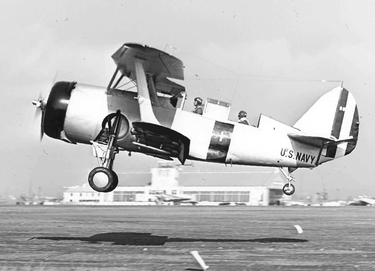Curtiss SBC Helldiver - Curtiss SBC-4