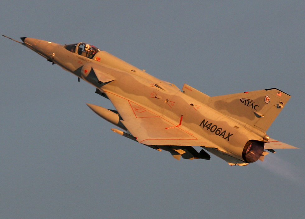 Dassault Mirage 5 - DASSAULT Mirage 5 Francia motor de aeronave, potencia, velocidad