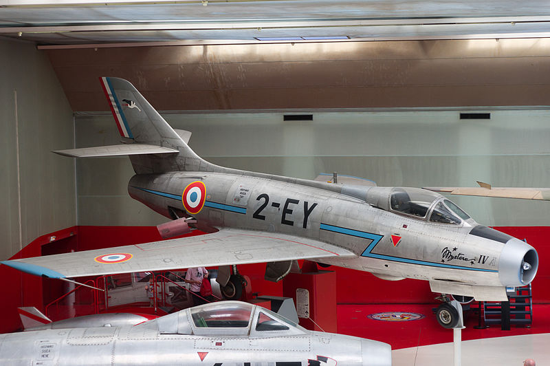 Dassault Mystère IV - Dassault Mystère IV A français exposé
