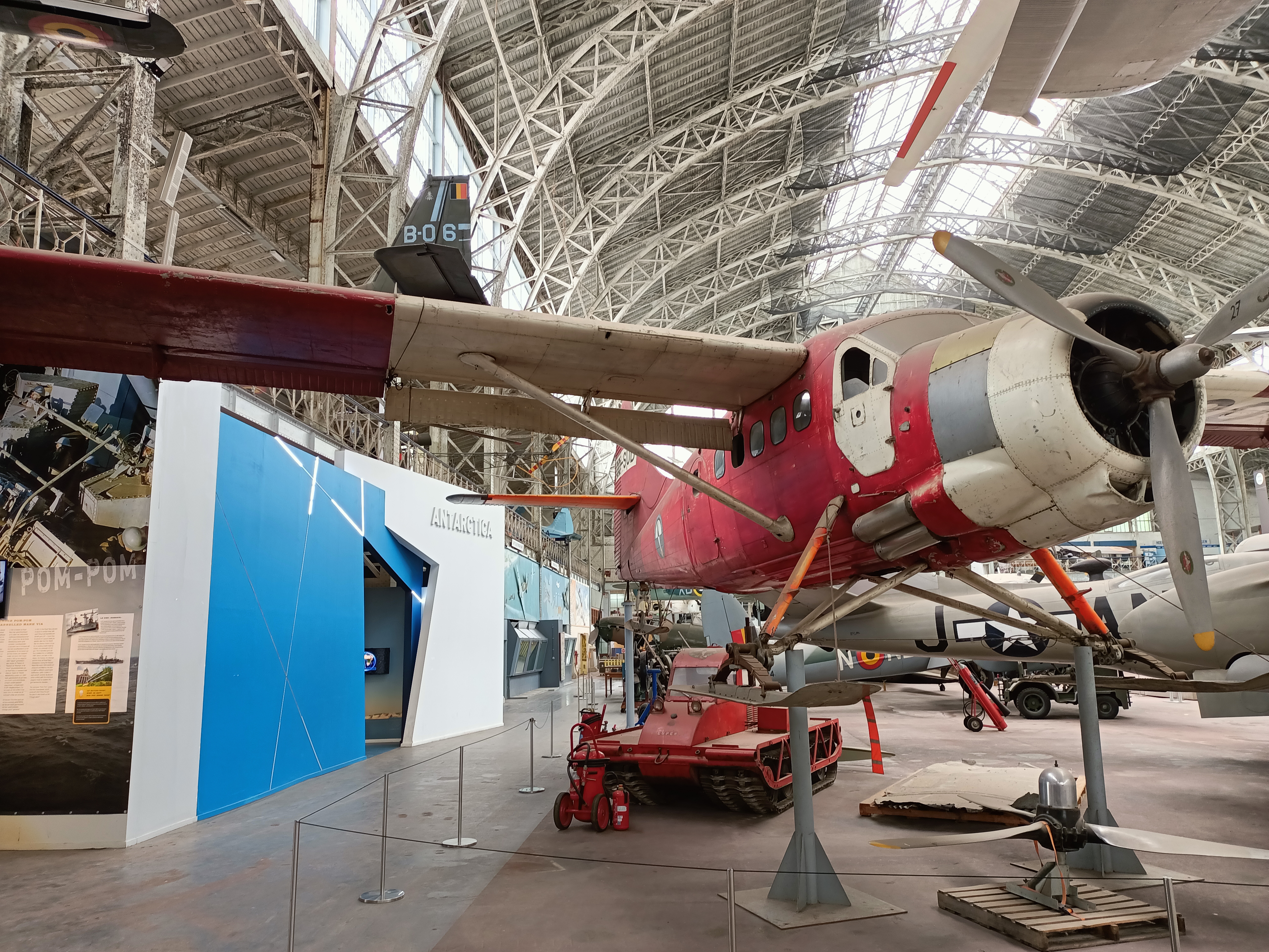 De Havilland Canada DHC-3 Otter at the Royal Military Museum Brussels