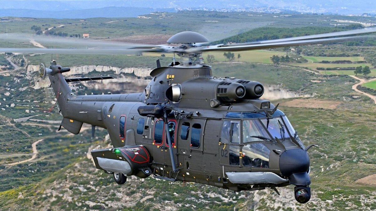 Eurocopter EC725 Caracal - Eurocopter EC725 Caracal : Eurocopter / Airbus Helicopters