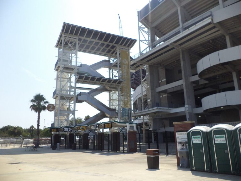 EverBank Field image 5