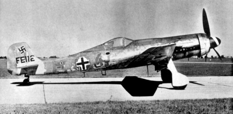 Focke-Wulf Ta 152H captured aircraft