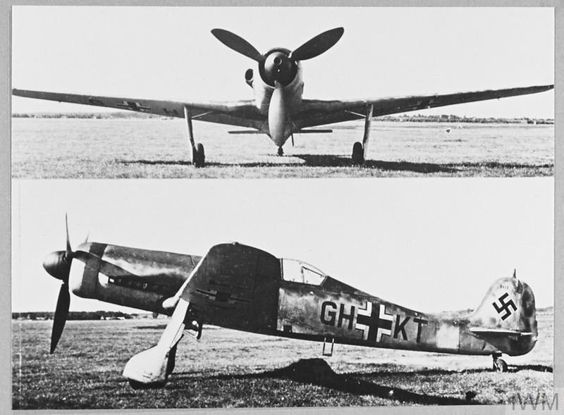 Focke-Wulf Ta 152H front-left aircraft view