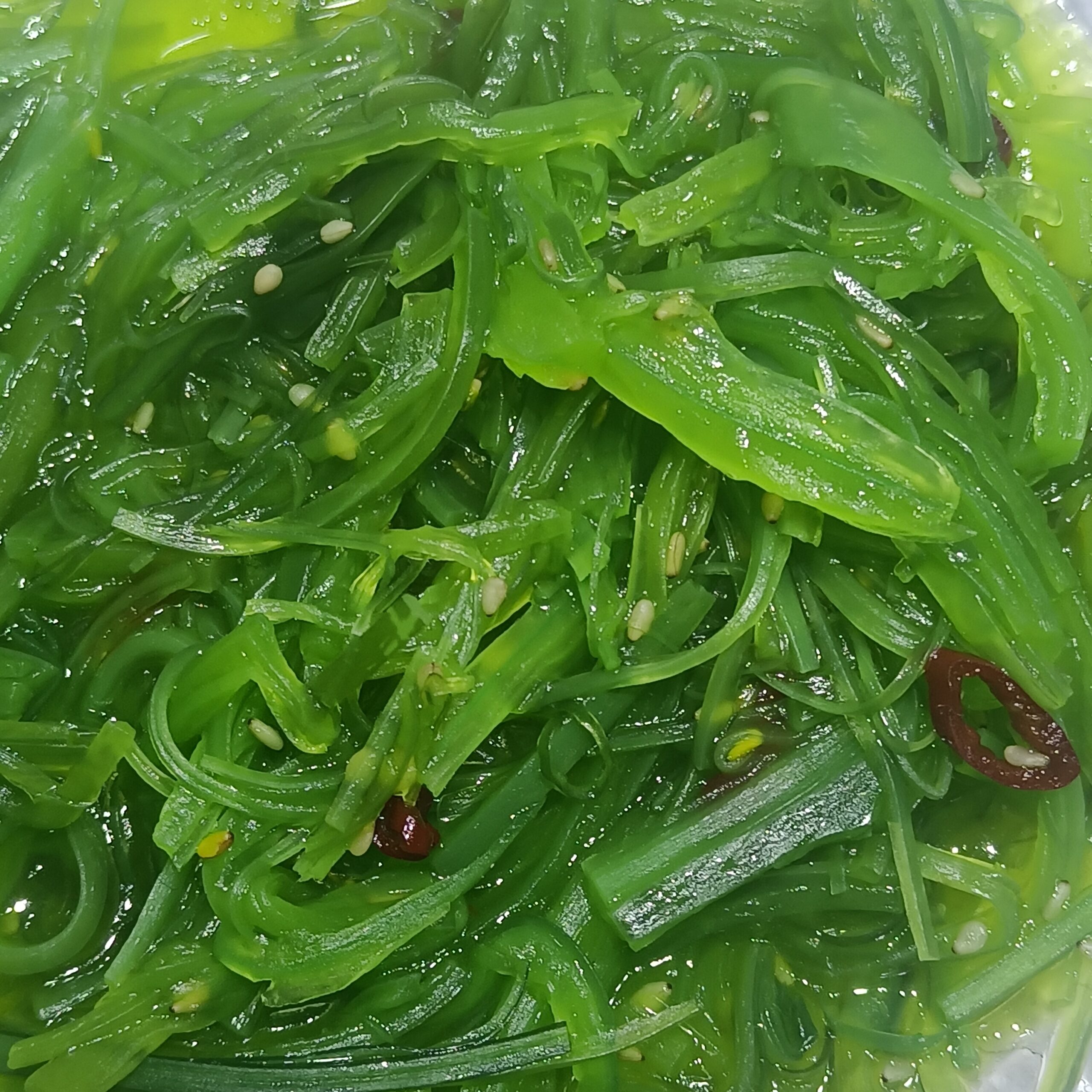 Algae - Wakame with sesame oil