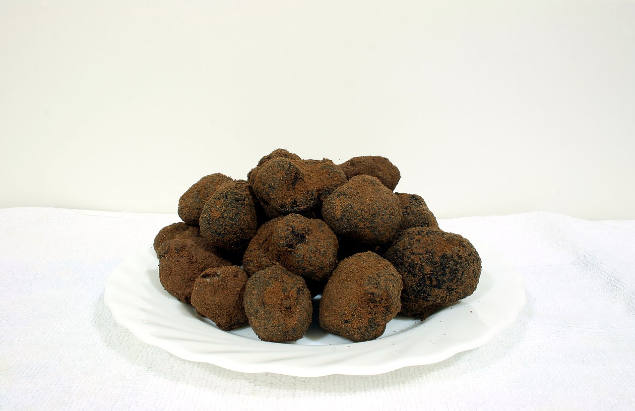 Ectomycorrhizal Truffles