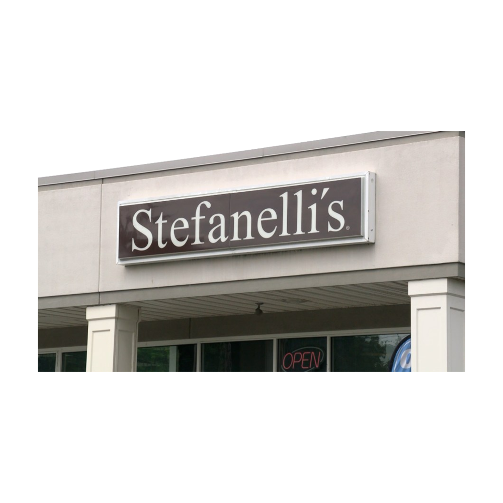 Stefanellis logo