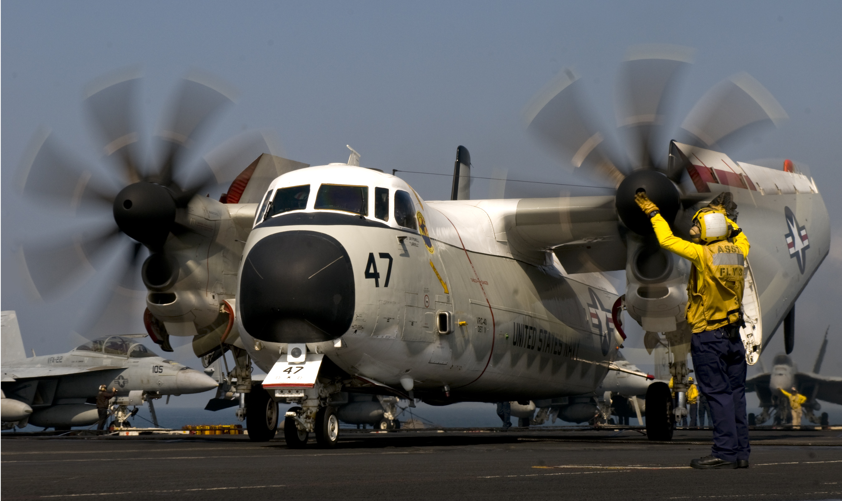 Grumman C-2 Greyhound - Download Navy Aircraft Military Grumman C-2 Greyhound HD Wallpaper by