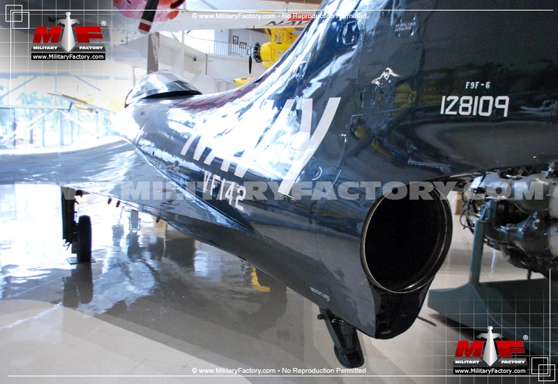 Grumman F9F Cougar - Image of the Grumman F9F Cougar