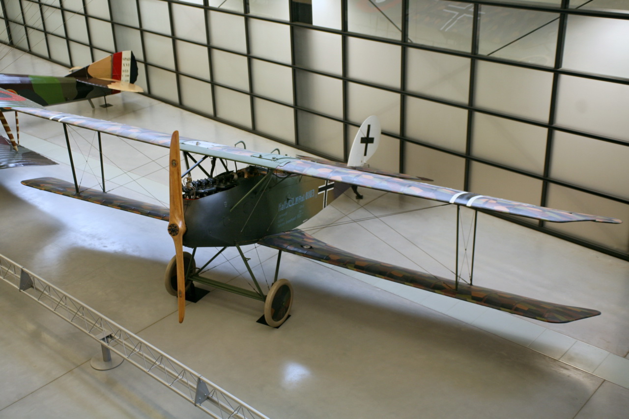 Halberstadt CL.IV - Halberstadt CL.IV exposé au Steven F. Udvar-Hazy Center