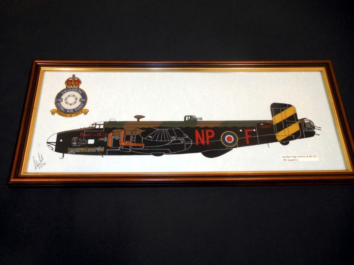 Handley Page Halifax - WW2 British RAF Aircraft Profile ? HANDLEY-PAGE HALIFAX ? HAND-PAINTED
