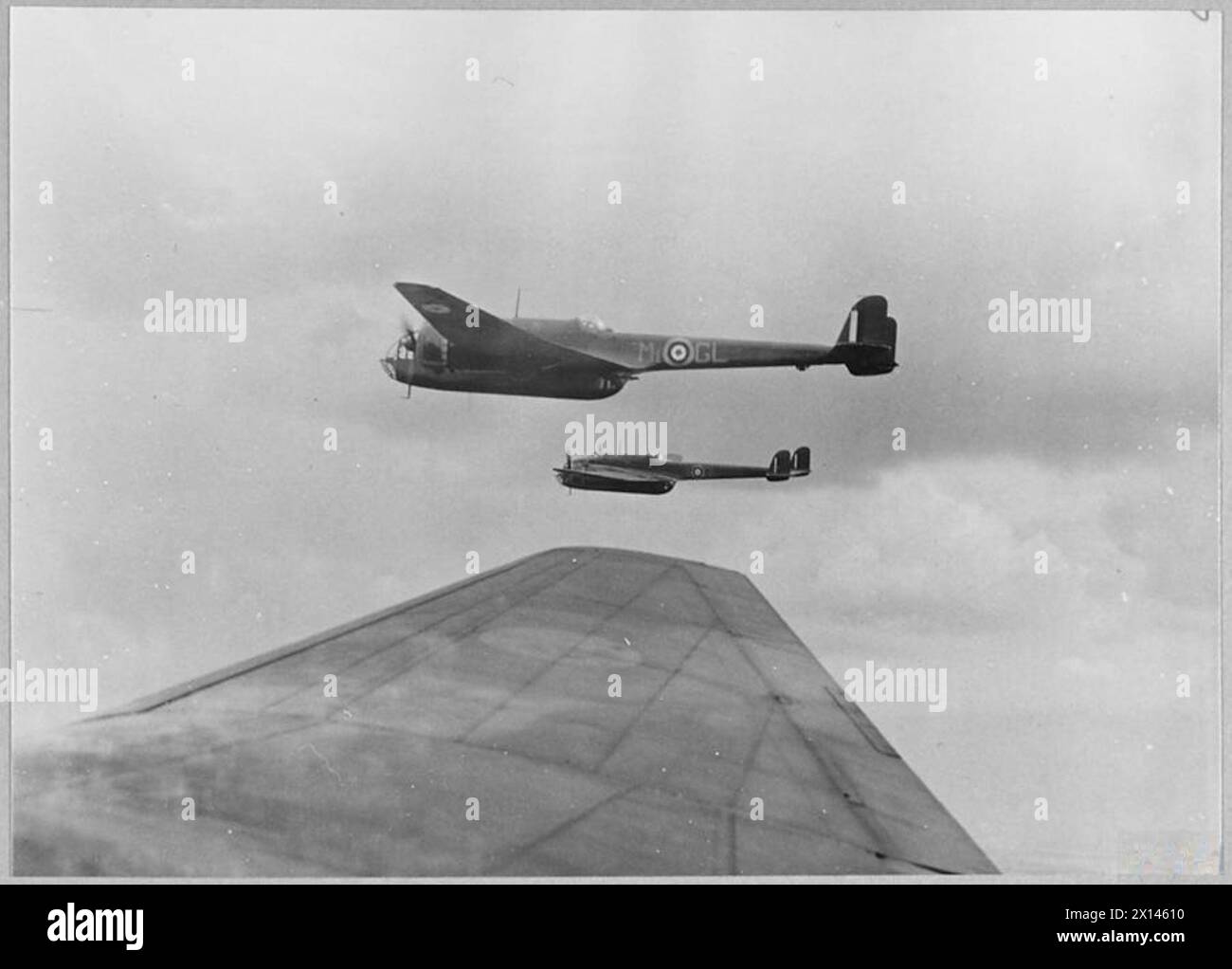 Handley Page Hampden - TYPES OF ROYAL AIR FORCE AIRCRAFT : HANDLEY PAGE "HAMPDEN" - The