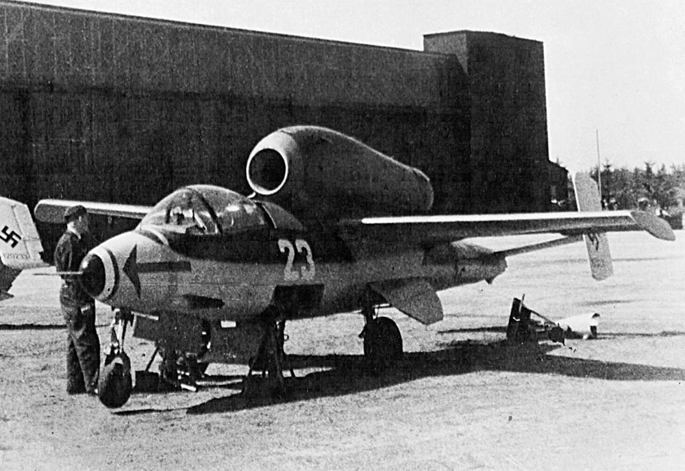 Heinkel He 162 - Heinkel He 162 Volksjager (Peoples Fighter) Jet-Powered Single-Seat