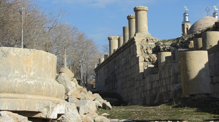 Temple of Anahita, Kangavar