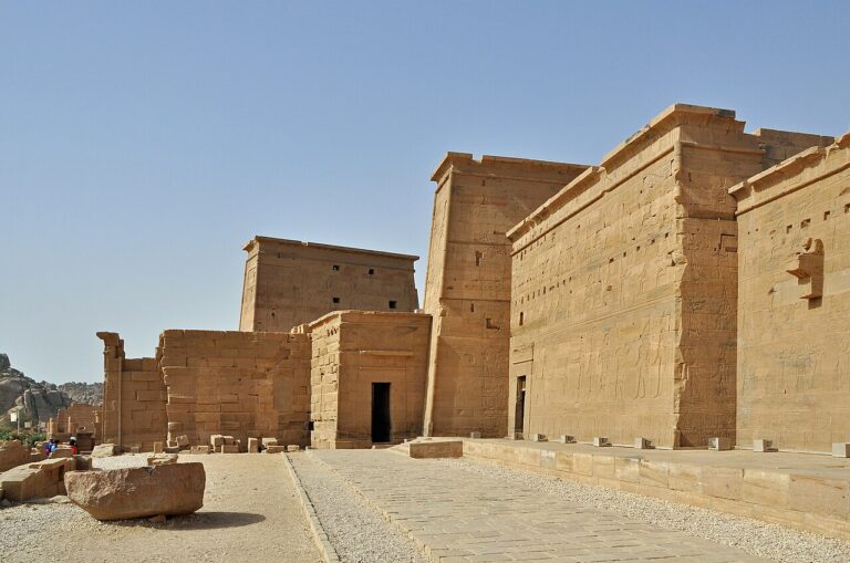 Philae Temple R05