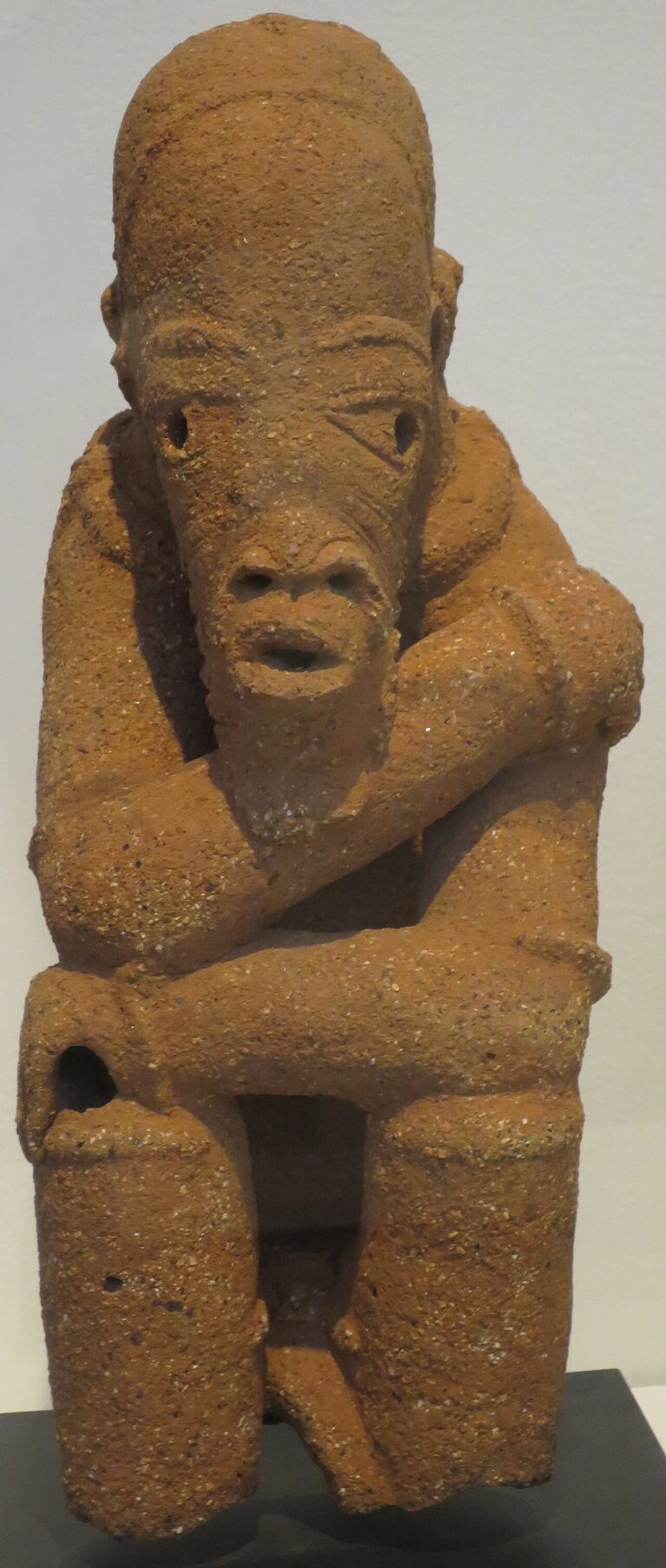 Kneeling figure, Nok culture, terracotta, Honolulu Museum of Art